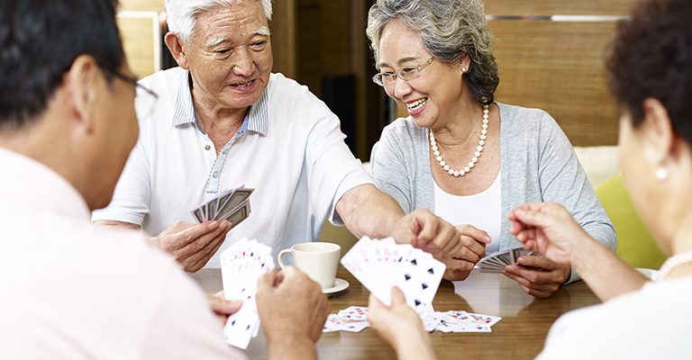 Simple card games for seniors: 25 benefits
